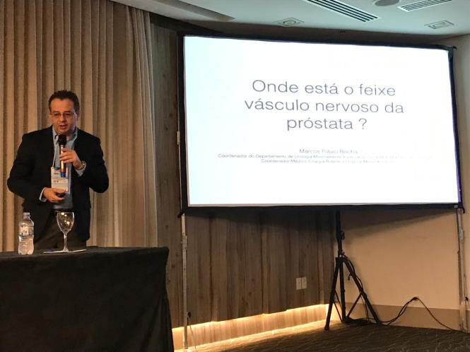 2019 03 Curso de cirurgia robótica